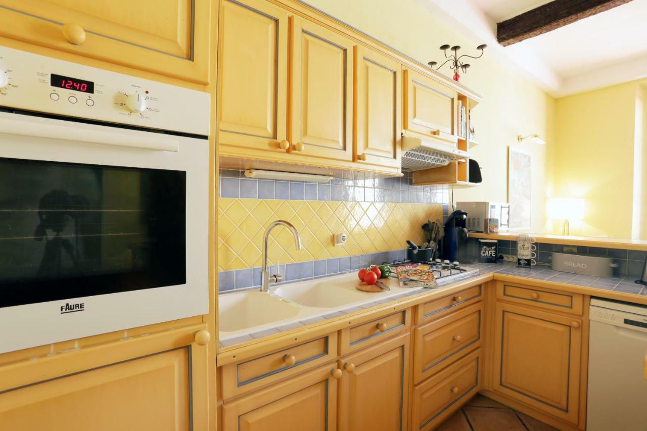 Apartment Fontaine - Charming Provencal, Clim, 6 Guest, Old Town