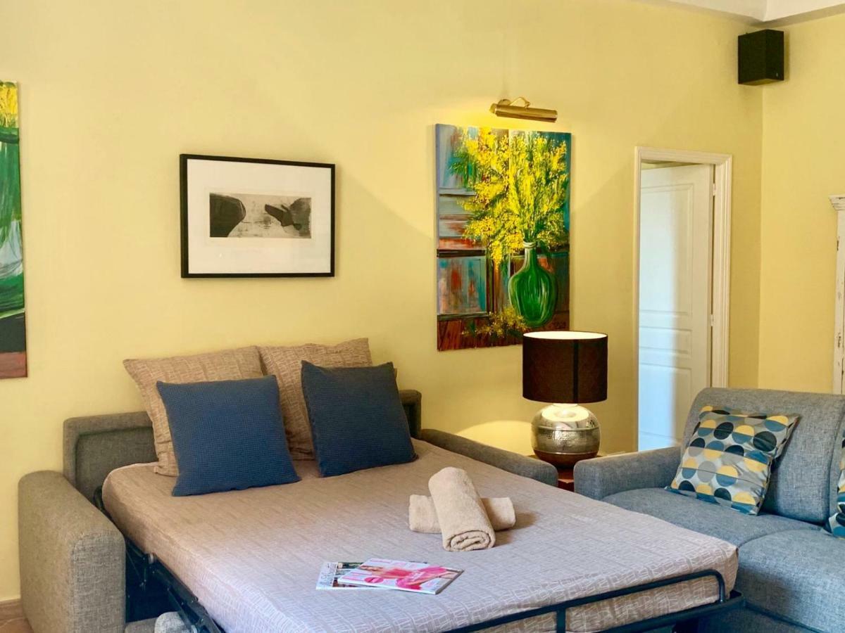 Apartment Fontaine - Charming Provencal, Clim, 6 Guest, Old Town Nice